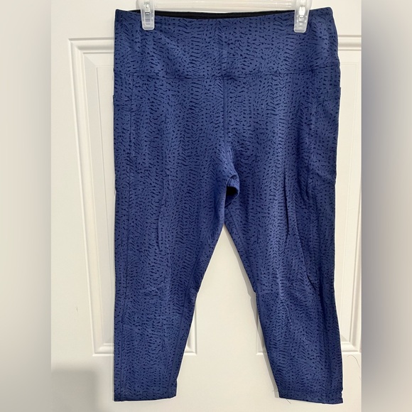 3/4 Length Leggings - Picture 2 of 2